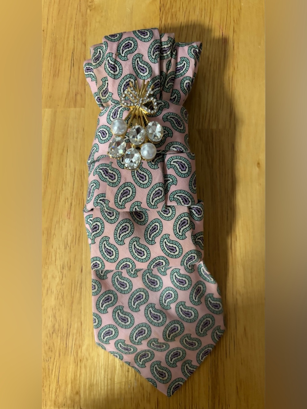 Pink Paisley Necktie Necklace with Pearl & Crystal Brooch